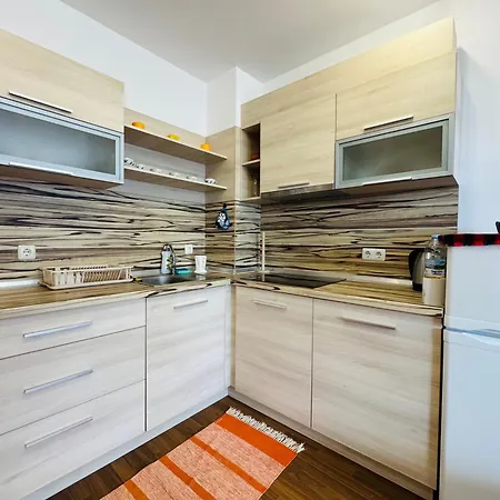 Aqua 14 Sea View سفيتي فلاس